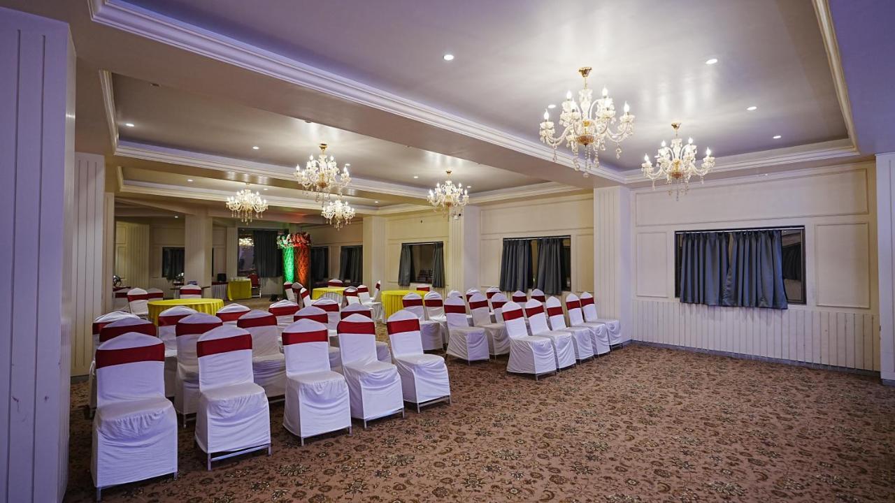 L P Regency, Pune Dış mekan fotoğraf