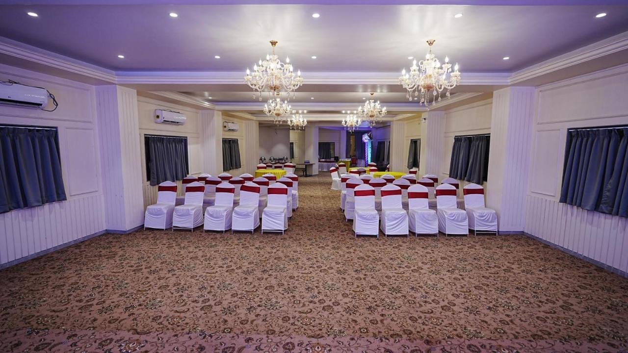 L P Regency, Pune Dış mekan fotoğraf
