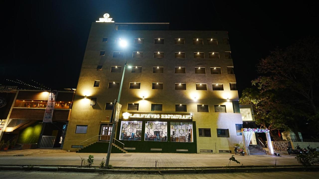 L P Regency, Pune Dış mekan fotoğraf