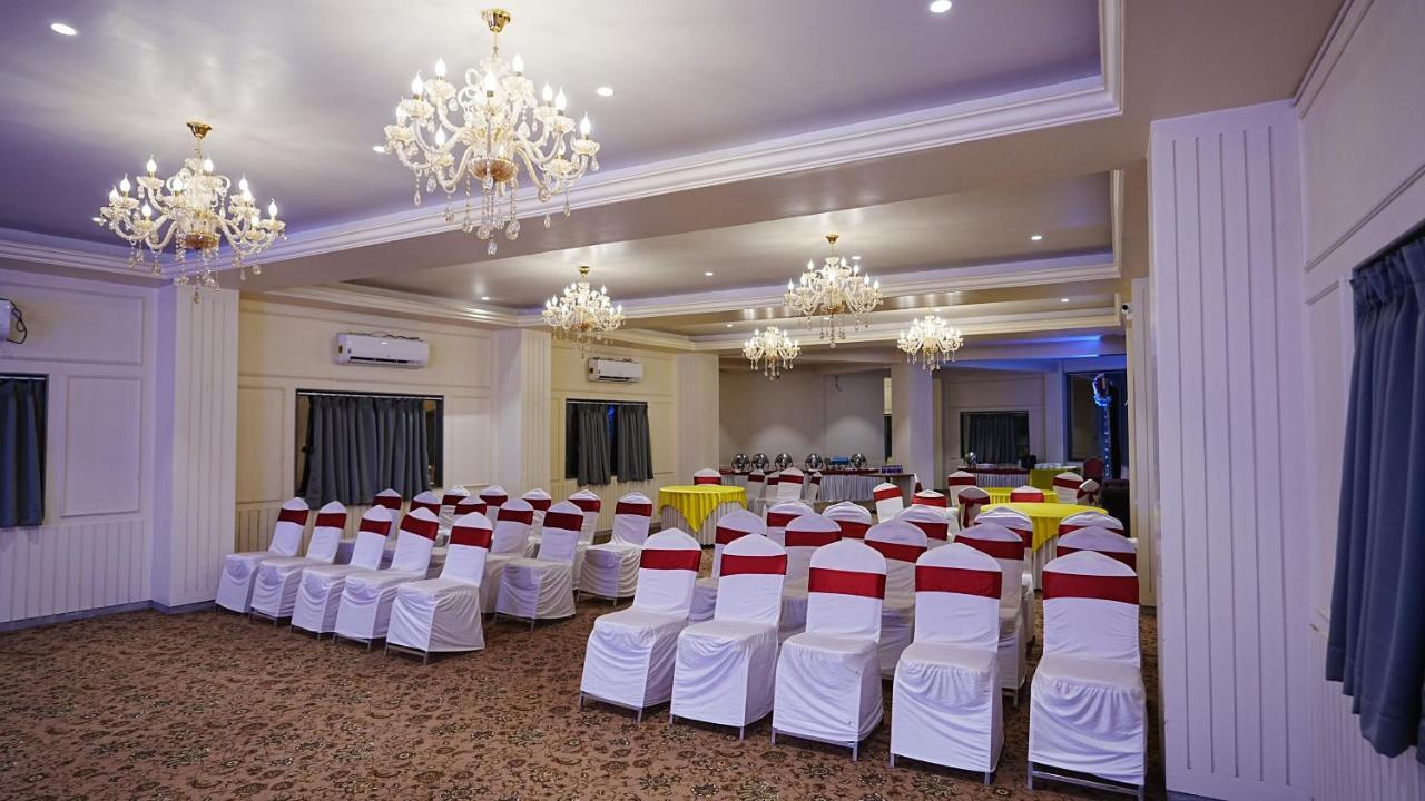 L P Regency, Pune Dış mekan fotoğraf