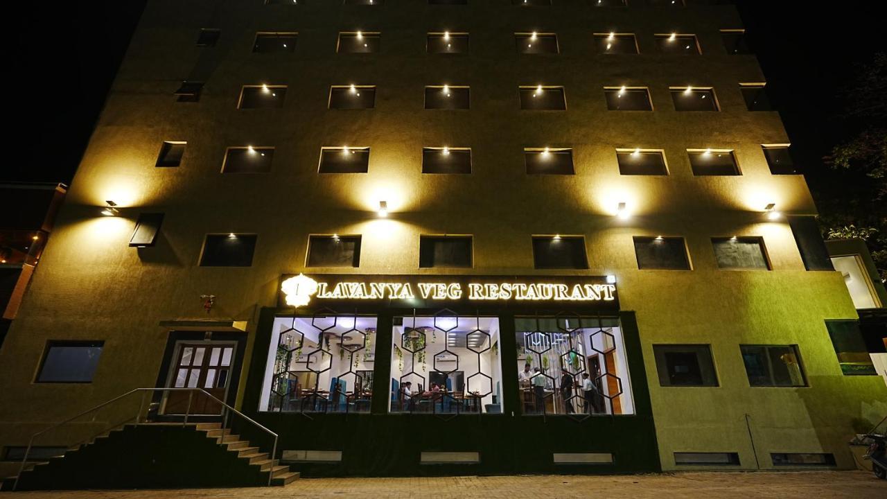 L P Regency, Pune Dış mekan fotoğraf