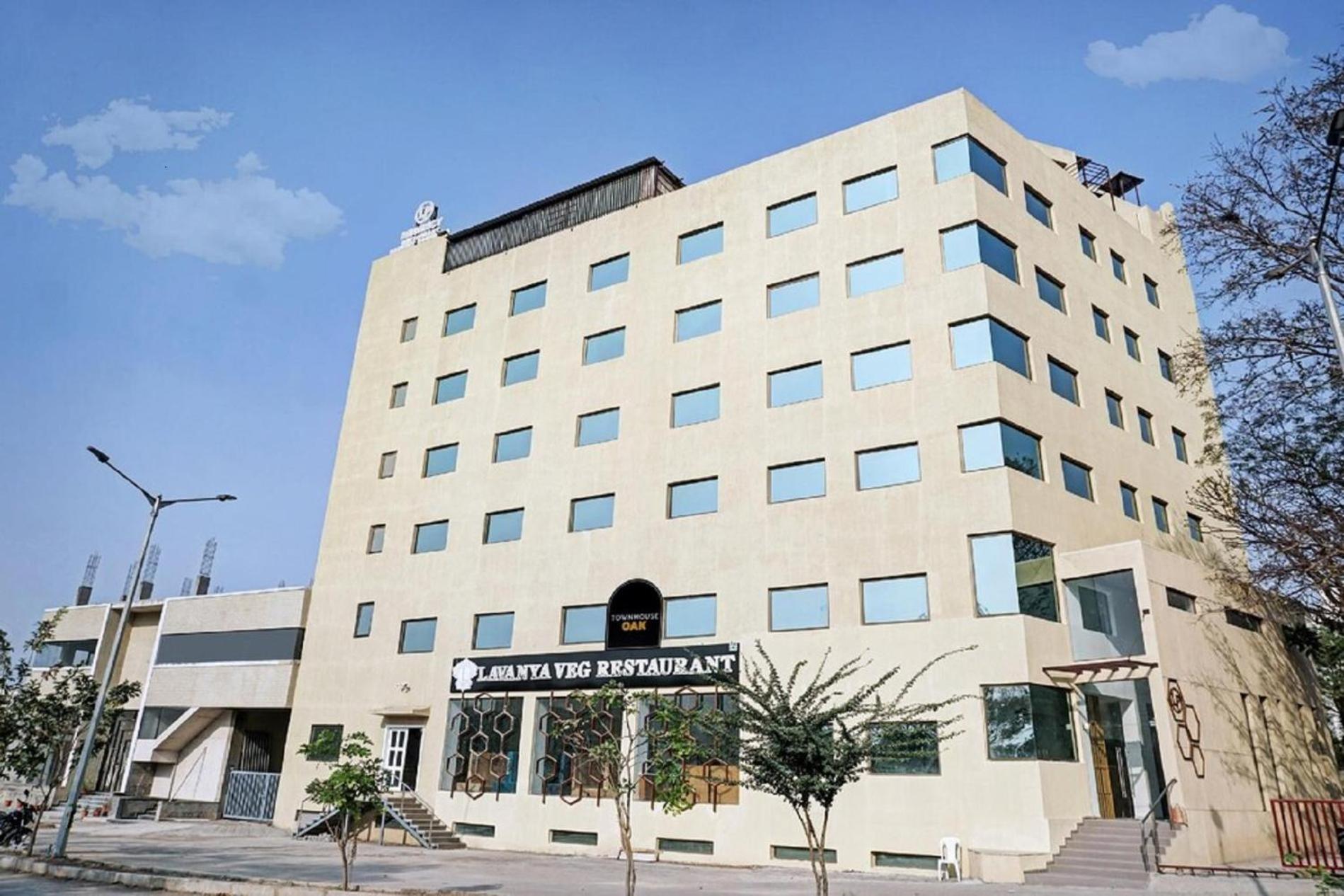 L P Regency, Pune Dış mekan fotoğraf