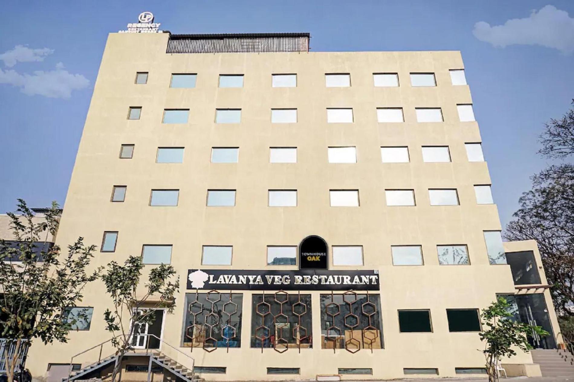 L P Regency, Pune Dış mekan fotoğraf