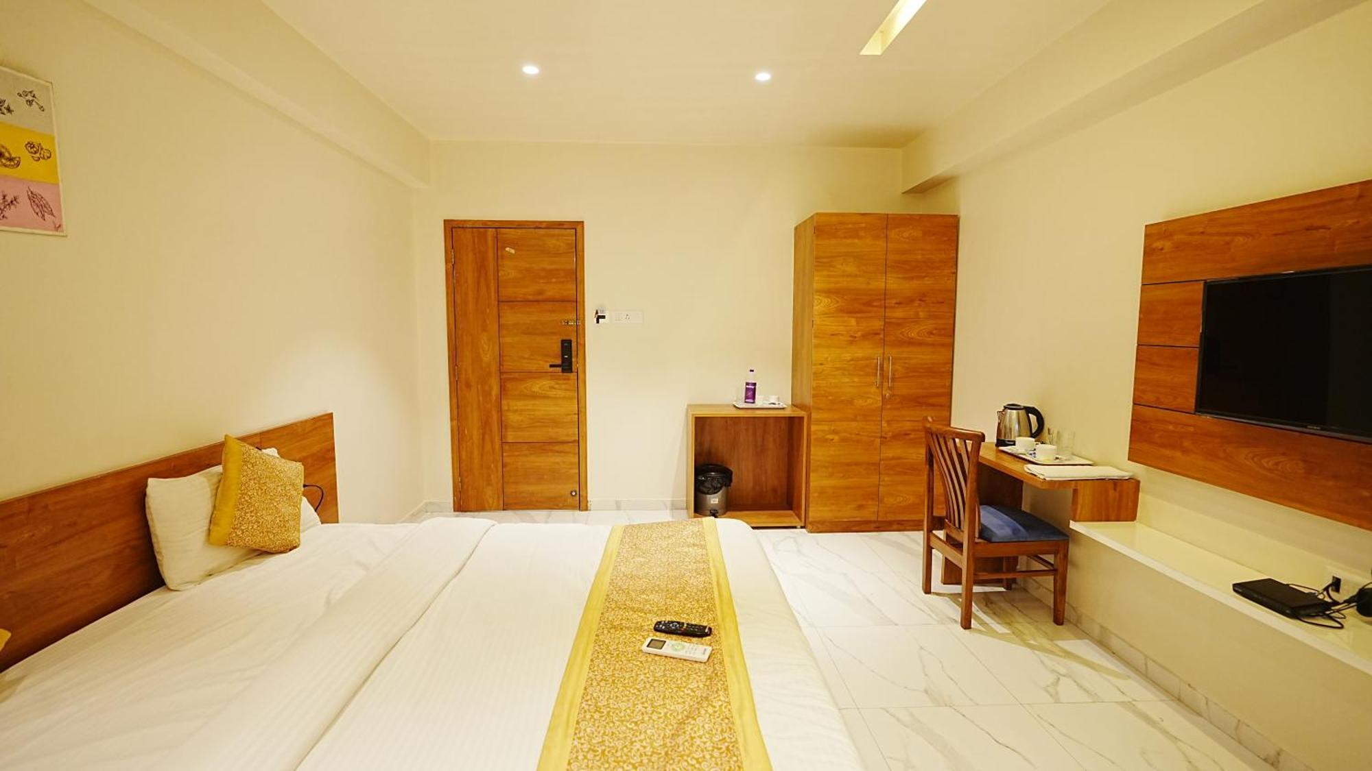 L P Regency, Pune Dış mekan fotoğraf